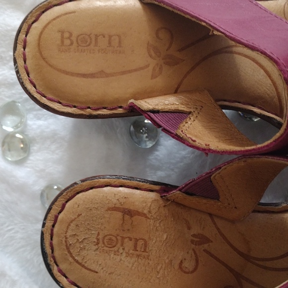 BORN Mulberry Leather Sandals - Picture 6 of 7